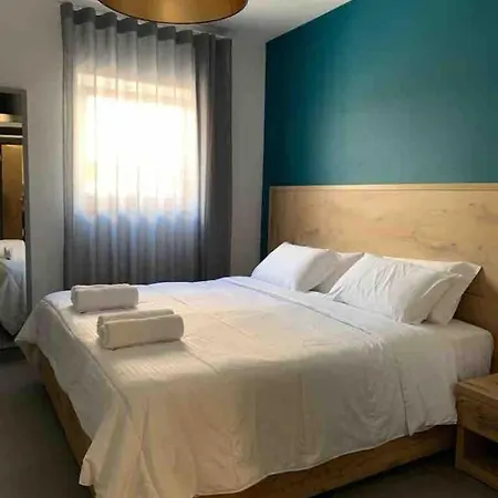 Village Point 2 Bedroom