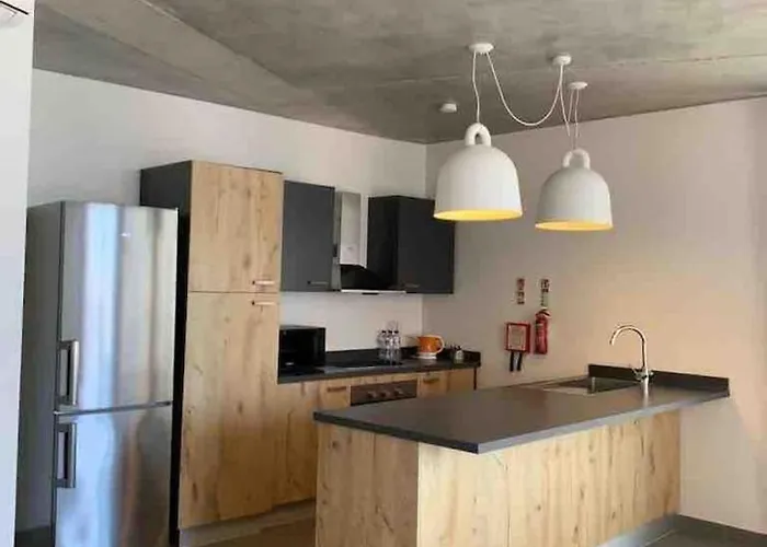 Village Point 2 Bedroom *